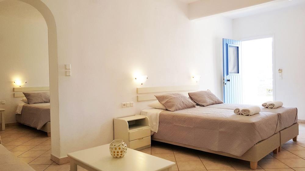 Paros Paradise Apartments Экстерьер фото